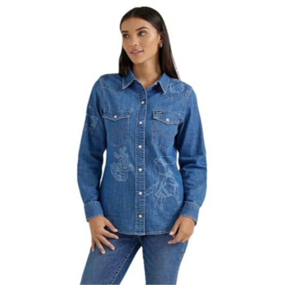 Wrangler Retro Women's Cowboy Laser Print Snap Denim Shirt Med Wash - Picture 1 of 8
